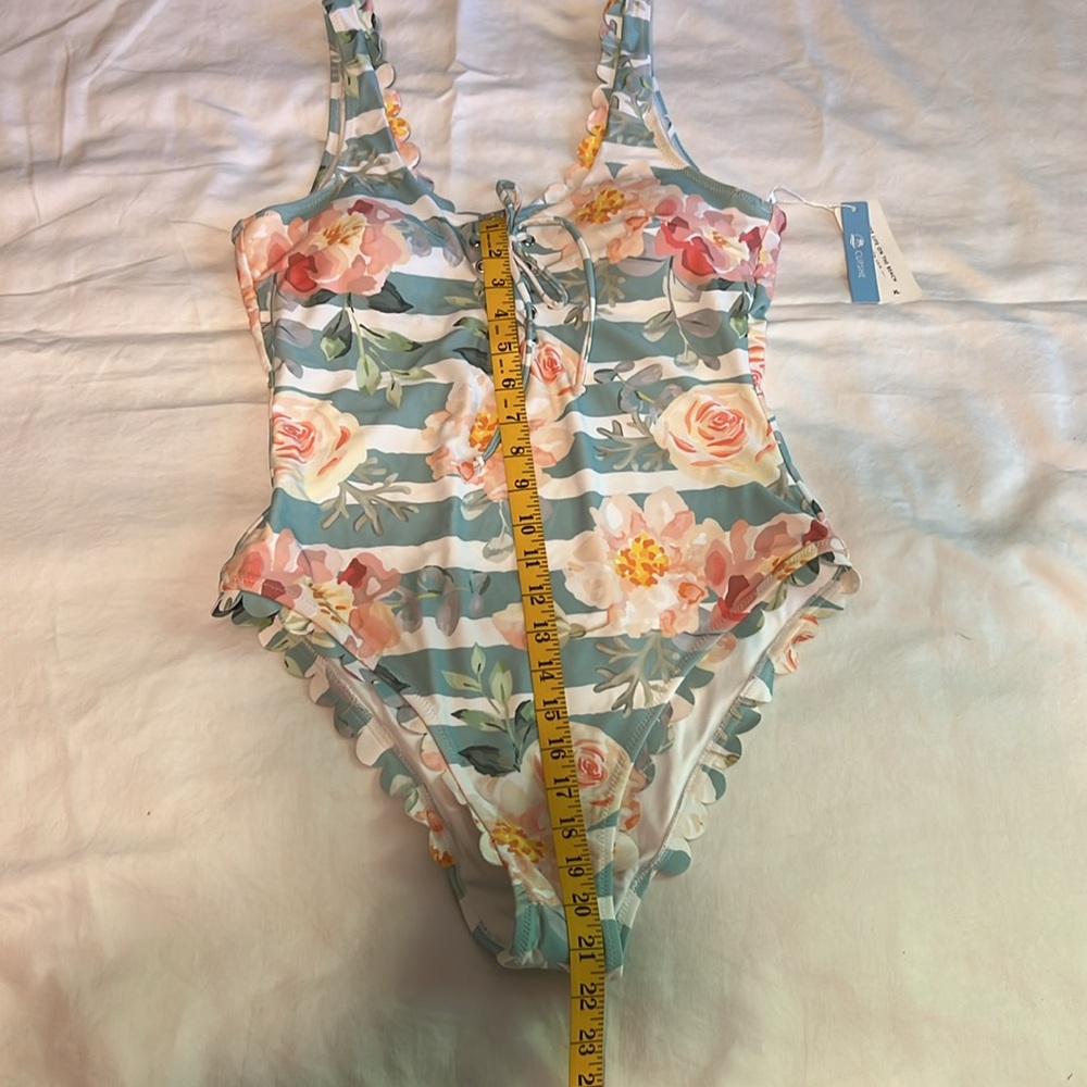 NWT!🎉 CUPSHE Floral and Striped Scalloped One Piece Swimsuit Size XL - Picture 15 of 16